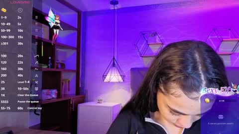 tifanny online show from April 1, 2026, 3:18 am