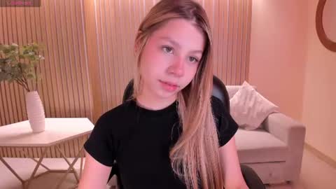 Tiffanny Sins online show from July 9, 2026, 4:27 am