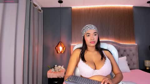 tiffany__charm_ online show from January 11, 2026, 3:22 am