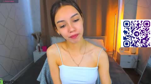 Snapshot of tiffany__grace chatting on May 5, 2026, 1:13 am Tiffany online show from May 5, 2026, 1:13 am