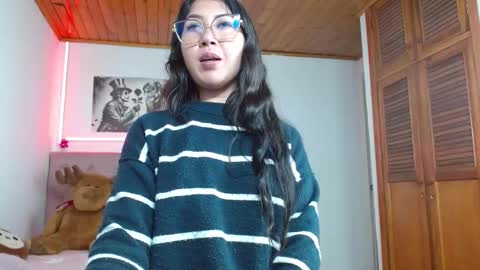 Snapshot of tiffany_beauty18 chatting on December 3, 2025, 4:42 am Tifanny online show from December 3, 2025, 4:42 am