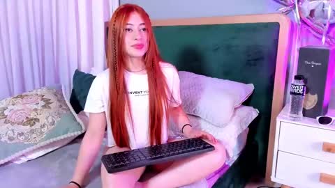 Snapshot of tiffany_beckerr chatting on March 4, 2025, 1:01 am Tiffany Becker online show from March 4, 2025, 1:01 am