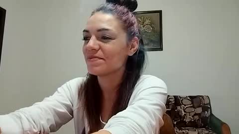 Snapshot of tiffany_chloe chatting on February 12, 2025, 9:43 pm Tiffany online show from February 12, 2025, 9:43 pm