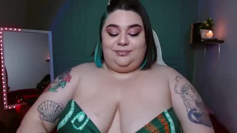 Snapshot of tiffany_laurens chatting on December 25, 2024, 5:05 am dont forget ask for custom vids online show from December 25, 2024, 5:05 am