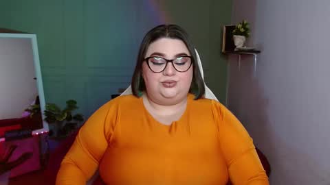 Snapshot of tiffany_laurens chatting on January 7, 2025, 8:56 am dont forget ask for custom vids online show from January 7, 2025, 8:56 am