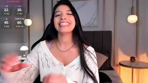 Snapshot of tiffany_low chatting on September 19, 2025, 12:50 pm tiffany_low online show from September 19, 2025, 12:50 pm