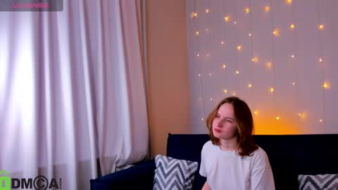 Snapshot of tiffany_roy chatting on January 27, 2025, 5:47 am tiffany_roy online show from January 27, 2025, 5:47 am