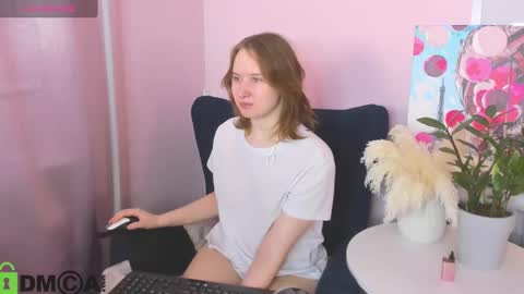 Snapshot of tiffany_roy chatting on February 25, 2025, 3:42 am tiffany_roy online show from February 25, 2025, 3:42 am