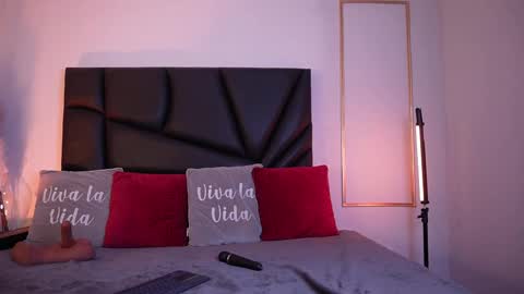 tiffany_sander online show from October 24, 2025, 4:09 am