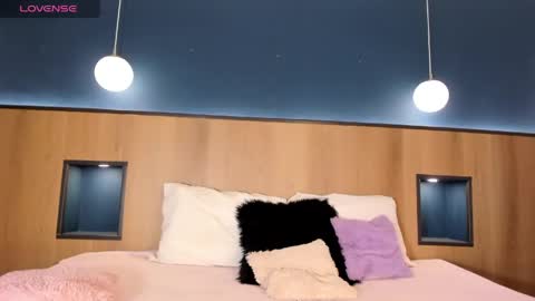 Tifany online show from June 2, 2026, 7:38 pm