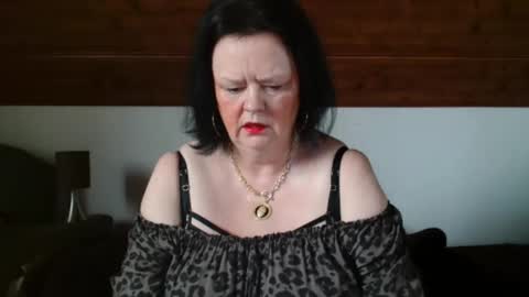 TiffanyMature online show from November 3, 2025, 8:04 am