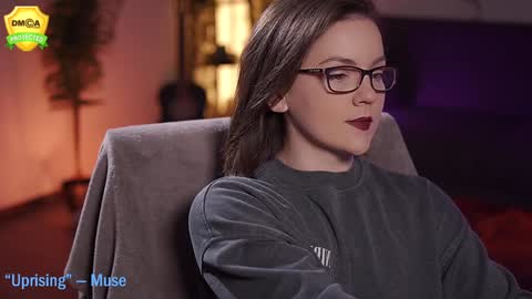 tiffanyriox online show from January 8, 2025, 2:57 am