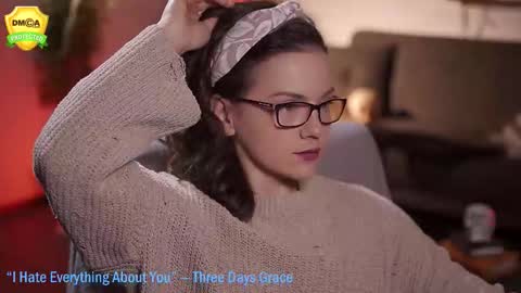 tiffanyriox online show from November 8, 2025, 1:06 am