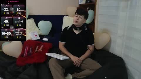 Snapshot of tightncuteass chatting on February 15, 2026, 12:29 am Camilo online show from February 15, 2026, 12:29 am