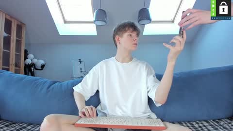 Tim online show from January 20, 2025, 7:47 am