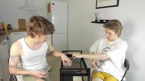 Tim online show from October 9, 2025, 7:34 pm