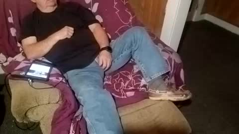 Tim  Amanda online show from November 12, 2025, 4:07 pm