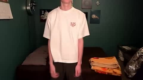 timberelove online show from March 11, 2026, 6:52 am