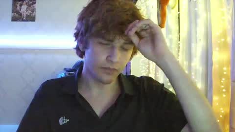 Snapshot of timbunnyy chatting on May 17, 2026, 10:50 pm Wille online show from May 17, 2026, 10:50 pm