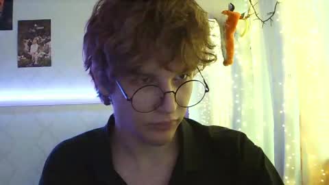 Snapshot of timbunnyy chatting on May 20, 2026, 1:06 pm Wille online show from May 20, 2026, 1:06 pm