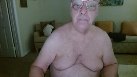 Snapshot of timealone120000 chatting on December 21, 2025, 6:48 pm timealone120000 online show from December 21, 2025, 6:48 pm