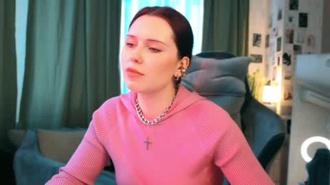 Polly online show from April 5, 2026, 4:42 am