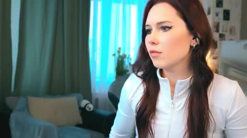 Polly online show from April 6, 2026, 4:46 am