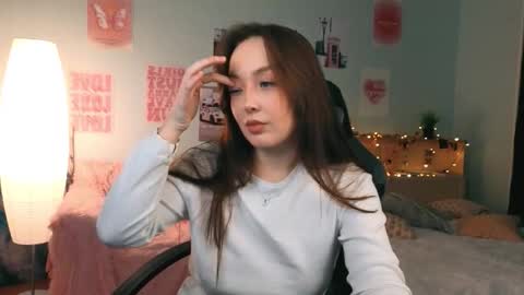 Mia online show from January 8, 2026, 7:27 pm