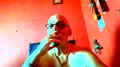 timothy33asd online show from September 14, 2025, 8:02 am