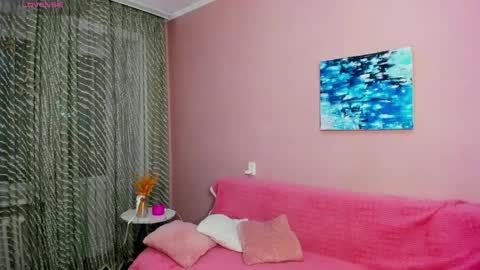 Eva Leary online show from March 18, 2026, 3:37 pm