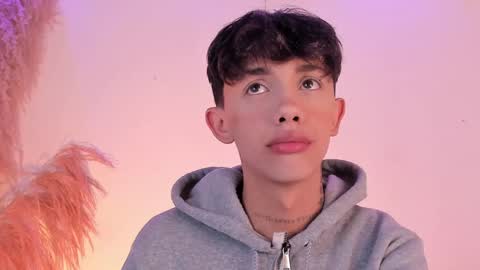 Snapshot of timothy_ross chatting on January 24, 2025, 8:22 pm Timothy 21 years old online show from January 24, 2025, 8:22 pm