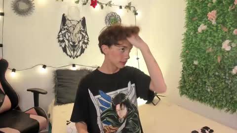 Snapshot of timothy_ross chatting on March 12, 2025, 3:57 am Timothy 21 years old online show from March 12, 2025, 3:57 am