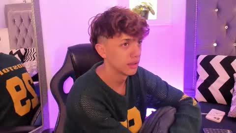 Snapshot of timothy_ross chatting on November 30, 2025, 5:55 am Timothy 21 years old online show from November 30, 2025, 5:55 am