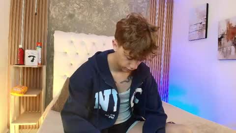 Snapshot of timothy_ross chatting on April 15, 2026, 9:04 pm Timothy 21 years old online show from April 15, 2026, 9:04 pm