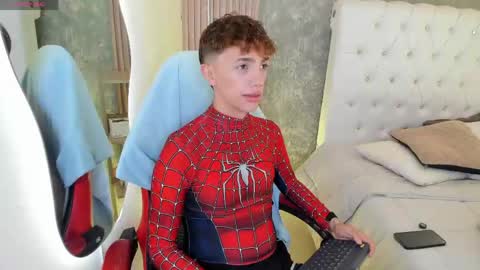 Snapshot of timothy_ross chatting on May 7, 2026, 6:35 pm Timothy 21 years old online show from May 7, 2026, 6:35 pm