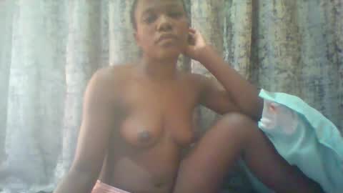 christine online show from November 18, 2025, 3:56 am