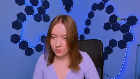 tina_blade_ online show from December 20, 2025, 10:44 am