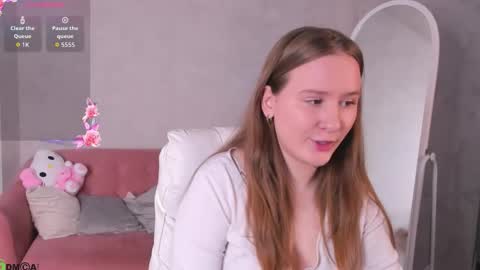 Stella online show from March 22, 2026, 12:58 am