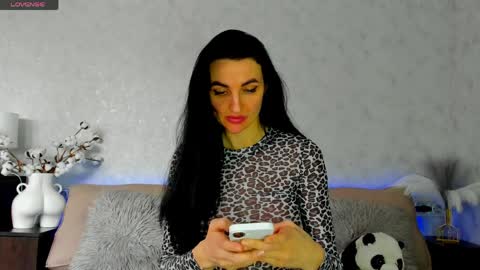 Snapshot of tina_mart chatting on April 10, 2026, 11:26 am Tina online show from April 10, 2026, 11:26 am