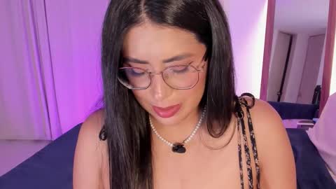 tina_olsen07 online show from February 20, 2026, 10:43 pm