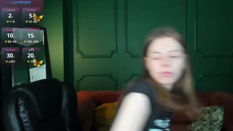 tina_tayllor__ online show from March 20, 2026, 5:51 pm