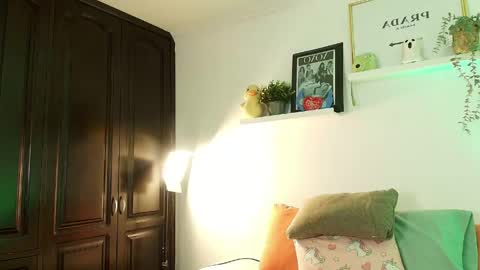 Snapshot of tina_wild_ chatting on March 23, 2026, 2:04 am Tina Wild online show from March 23, 2026, 2:04 am