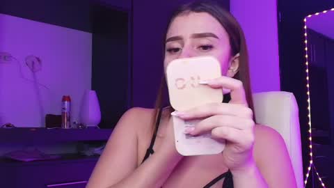 Snapshot of tinaajones_ chatting on April 19, 2026, 4:56 am Tina online show from April 19, 2026, 4:56 am