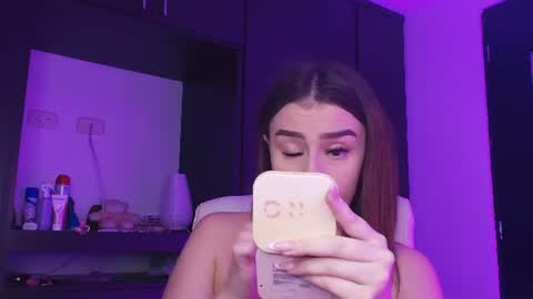 Snapshot of tinaajones_ chatting on June 14, 2026, 1:58 am Tina online show from June 14, 2026, 1:58 am