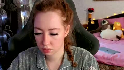 Tina online show from February 20, 2026, 4:31 am