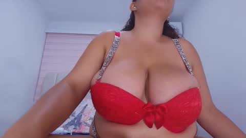 Snapshot of tinkerbell_1 chatting on December 1, 2025, 7:30 pm tinkerbell online show from December 1, 2025, 7:30 pm