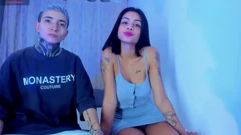 Snapshot of tinny_and_candy chatting on December 18, 2025, 3:12 am TINNY AND CANDY online show from December 18, 2025, 3:12 am