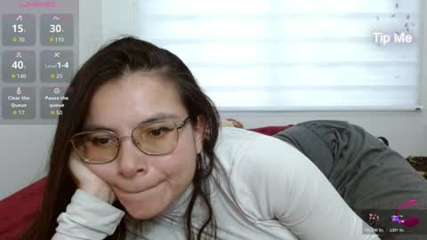 Snapshot of tiny_caroline chatting on June 23, 2026, 12:08 am Tiny Caroline online show from June 23, 2026, 12:08 am