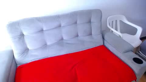 Snapshot of tiny_whore18 chatting on March 3, 2026, 5:35 am tiny_whore18 online show from March 3, 2026, 5:35 am