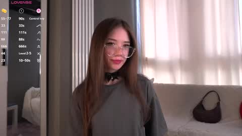 Snapshot of tinyanie chatting on June 8, 2026, 3:12 pm Annie online show from June 8, 2026, 3:12 pm